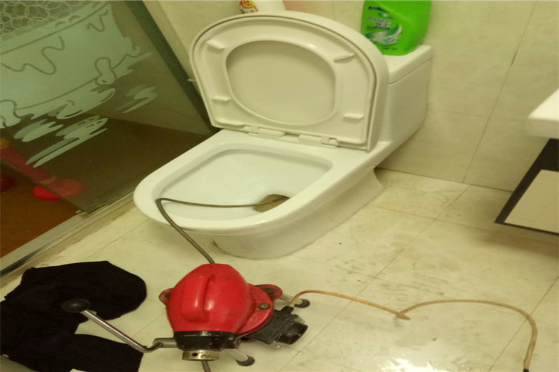 巴宜如何疏通马桶 疏通马桶多少钱