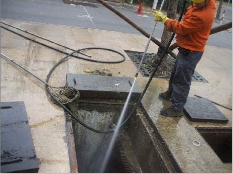 巴宜池底污泥如何清理